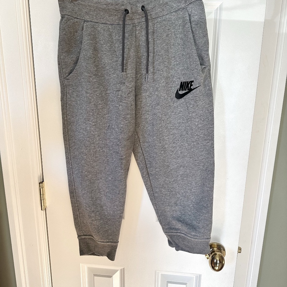 Nike joggers- cropped length